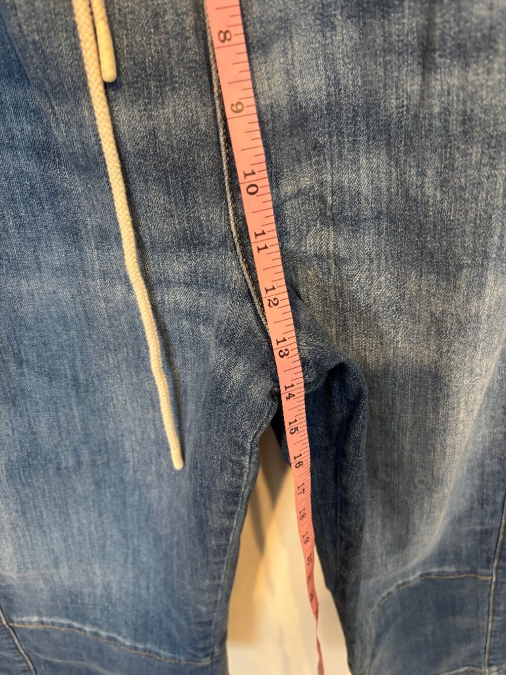 Pilcro "The Izzie" Relaxed Pull-on Barrel Jeans (XLP) - Picture 8 of 11